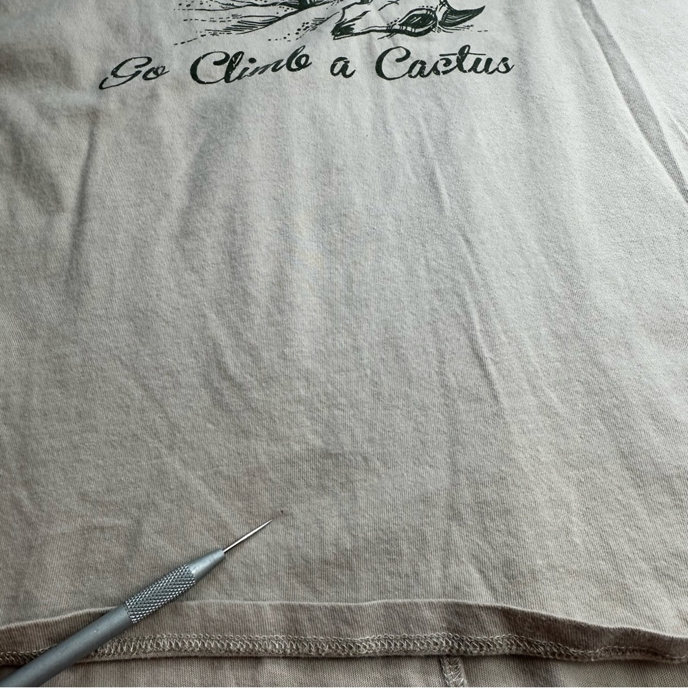 Tres Bien Go Climb A Cactus Shirt 100% Cotton Women's Size Petite Large Tan - Picture 7 of 9